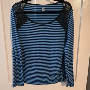 JCP Light & Navy Blue Striped Long Sleeve Top With Lace Accents, Y2K, Size XL